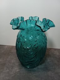 Vintage Fenton Daffodil Vase W/ Ruffled Rim #10