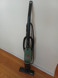 Hoover Bagless Quik-Broom Vacuum