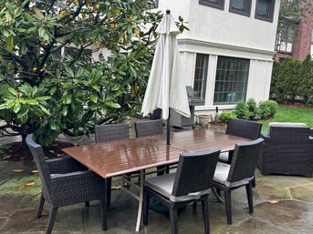 Elegant And Durable Frontgate 7-Piece Outdoor Dining Set With Umbrella And Base