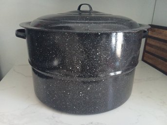 Large Enameled Stock Pot