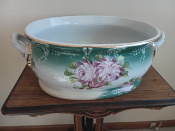 Large Limoges Porcelain Tub
