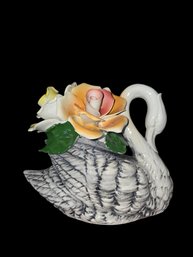 Vintage Italian Hand Painted Porcelain Capodimonte Swan - New