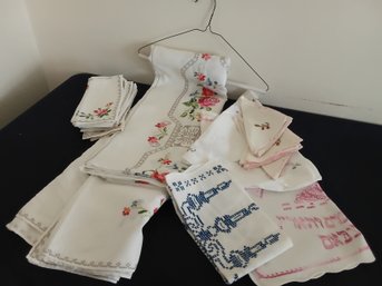 Mixed Vintage Table Linen Lot