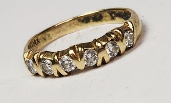 14k Yellow Gold Diamond Studded Band Ring