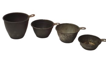 Four Mary Ann's Accurate Measure Metal Measuring Cups By E. Katzinger Co. Of Chicago -rustic Kitchen Decor