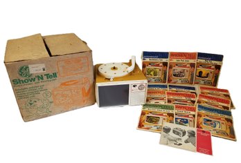 Vintage 1960's GE Show 'N Tell Phono Viewer Record Player/projector Toy With 26 Picture Sound Programs