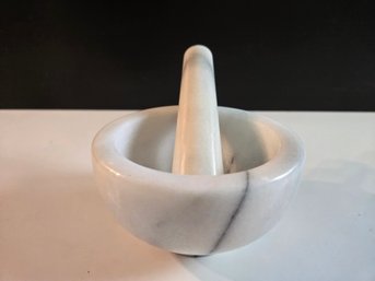 Vintage White Marble Footed Mortar & Pestle Set Herb Spice Grinder