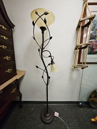Kenroy Home Rustic Metal Vine 2-Light Torchiere Floor Lamp, Amber Scavo Glass