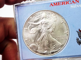 1999 Silver Eagle  Uncirculated  .999 Pure  Silver  U.S. Dollar In Case