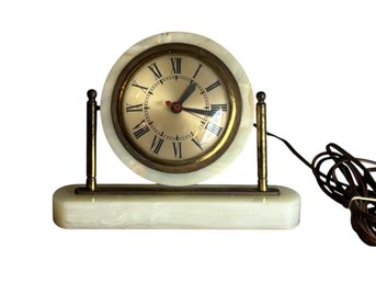 Elegant Art Deco Onyx Mantel Clock With Roman Numerals : Tested Working