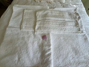 Twin Size Matching Coverlets, Off White, With Cases
