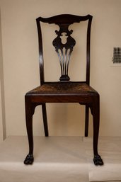 Vintage American Chippendale Clawfoot Chair With Carved Splat And Rush Seat