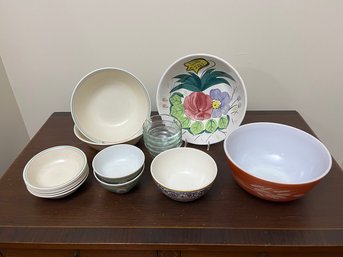 Vintage Pyrex & Corelle By Corning Forever Yours Bowls & More
