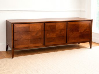 Vintage Lane Mid-Century Modern 9-Drawer Dresser - Westport