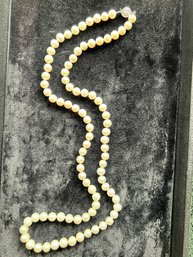 30' Stunningly White Tahitian 10 Mm Pearls, With Sterling Clasp, Very Pretty!