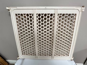 Plastic Folding Gate