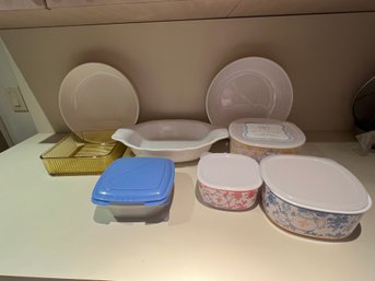 White Ceramic Serving Dishes, Plastic Storage Containers With Lids, Pyrex Dish