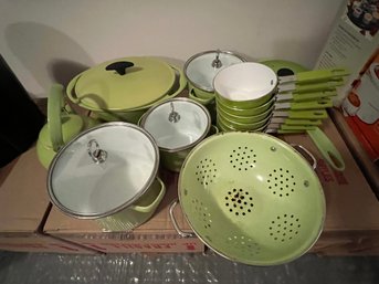 Kitchen Pots And Pans, Green
