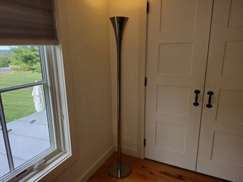 Sleek & Modern Tall Lamp - Polished Metal Finish