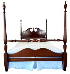 Vintage Full-Size Four Poster Bed - Classic Traditional Styling