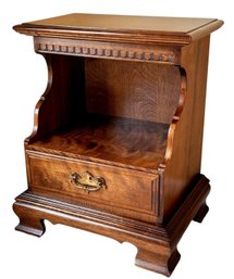 Ethan Allen 'Classic Manor' Night Stand / Side Table