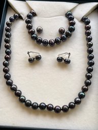 Tahitian Pearls, Like The Color Of Carnival Glass! 8 Mm