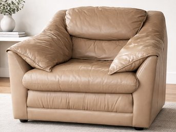 A Vintage Modern Leather Arm Chair By Emerson Leather