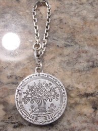 Entry Ticket For 4 Into Gardens A Versails In Queens Garden