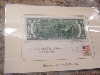 Official First Day Of Issue - Us Two Dollar Bill -april 13, 1976