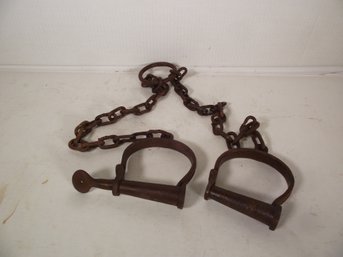 Vintage Chain Shackles