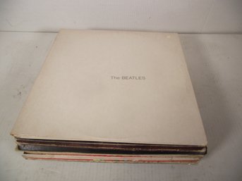 LOT OF 18 BEATLES LP'S.