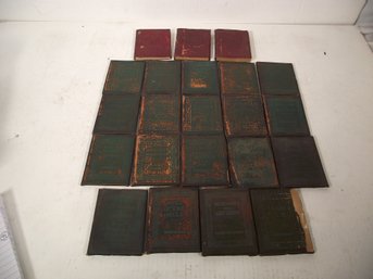 LOT OF 22 LITTLE LEATHER LIBRARY BOOKS .