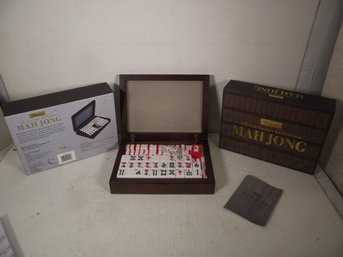 PREMIER CLASSIC GAME MAHJONG GAME 148 PIECES 3 DICE AND A RED SPINNERBLOCK IN BOX.