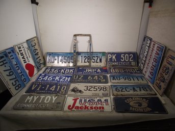LOT OF CONNECTICUT LICENSE PLATES.