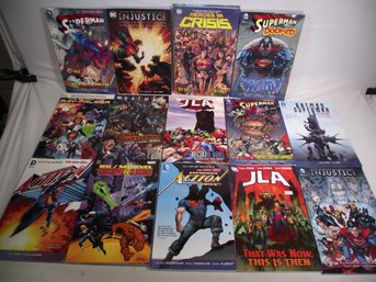 Lot Of Fourteen (14) DC Comics
