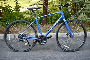 Trek FX2 Hybrid Aluminum 18 Speed Bicycle