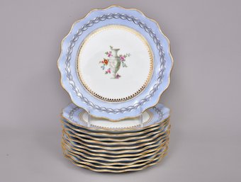 Set Of 12 Wedgwood Floral Urn White Laurel On Blue Band Plates