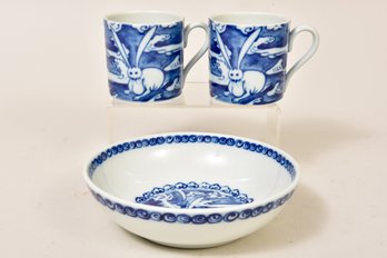 Mottahedeh Japanese Adopted Decorative Bowl And Pair Of Child Cups