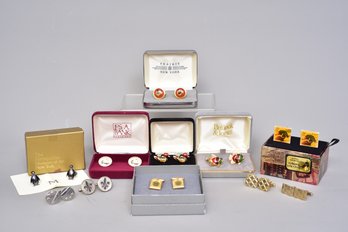 Collection Of 11 Pairs Of Men's Cufflinks