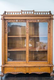 Lovely Antique Victorian Double Library Oak Bookcase With Glass Doors, Gorgeous Carved Moulding & Gallery Rail