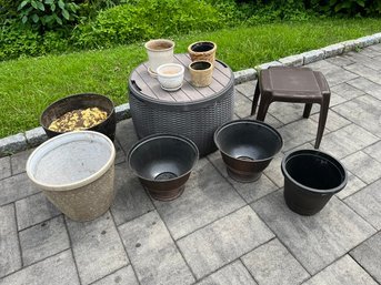 Poolside Storage Table, Planters & Small Plastic Table