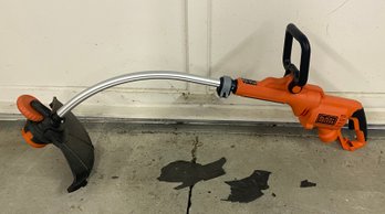 Electric Black N' Decker Weedwacker