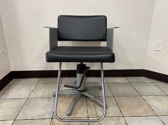 Wadsworth Styling Chair