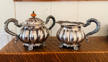 Late 19th Century English Silver-plate Creamer & Lidded Sugar Bowl With Bakelite Pumpkin Finial