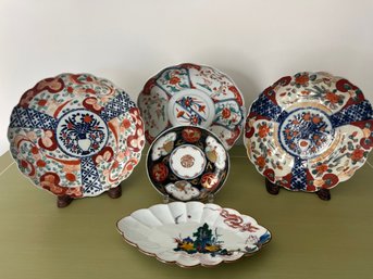 A Group Of Antique Hand Painted Arita / Imari Porcelain
