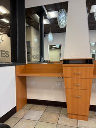 Salon Styling Station 5