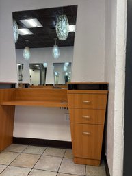 Salon Styling Station 4