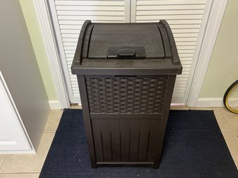 Suncast Outdoor Trash Can