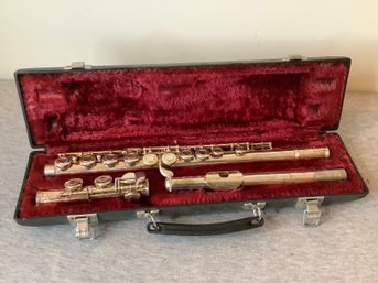 Yamaha Flute With Case