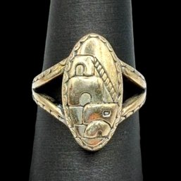 (A53) CAROLYN POLLACK Sterling Silver Etched Pueblo Village Scene Ring, Size 9
